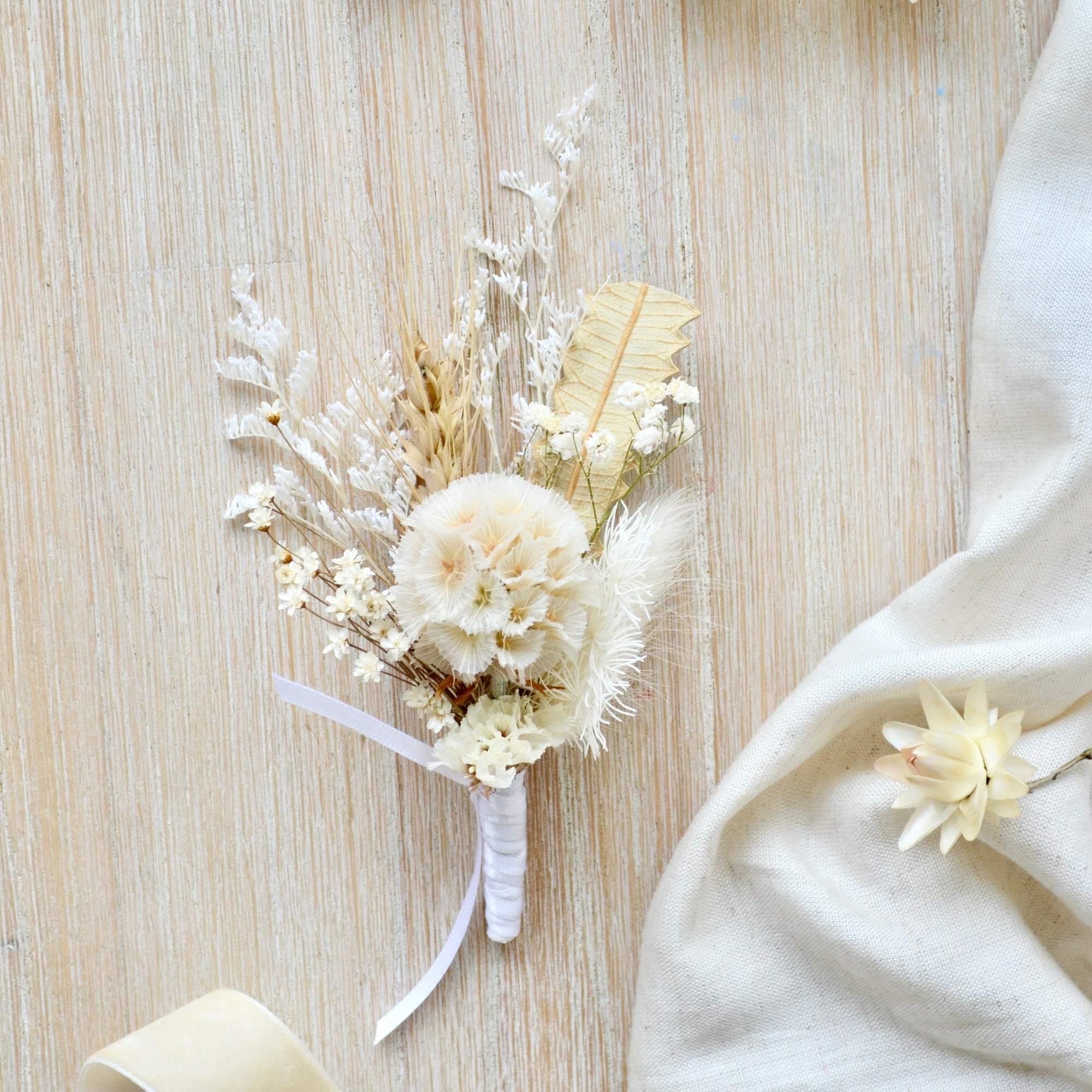 Boutonniere | White & Cream Dried wedding flowers