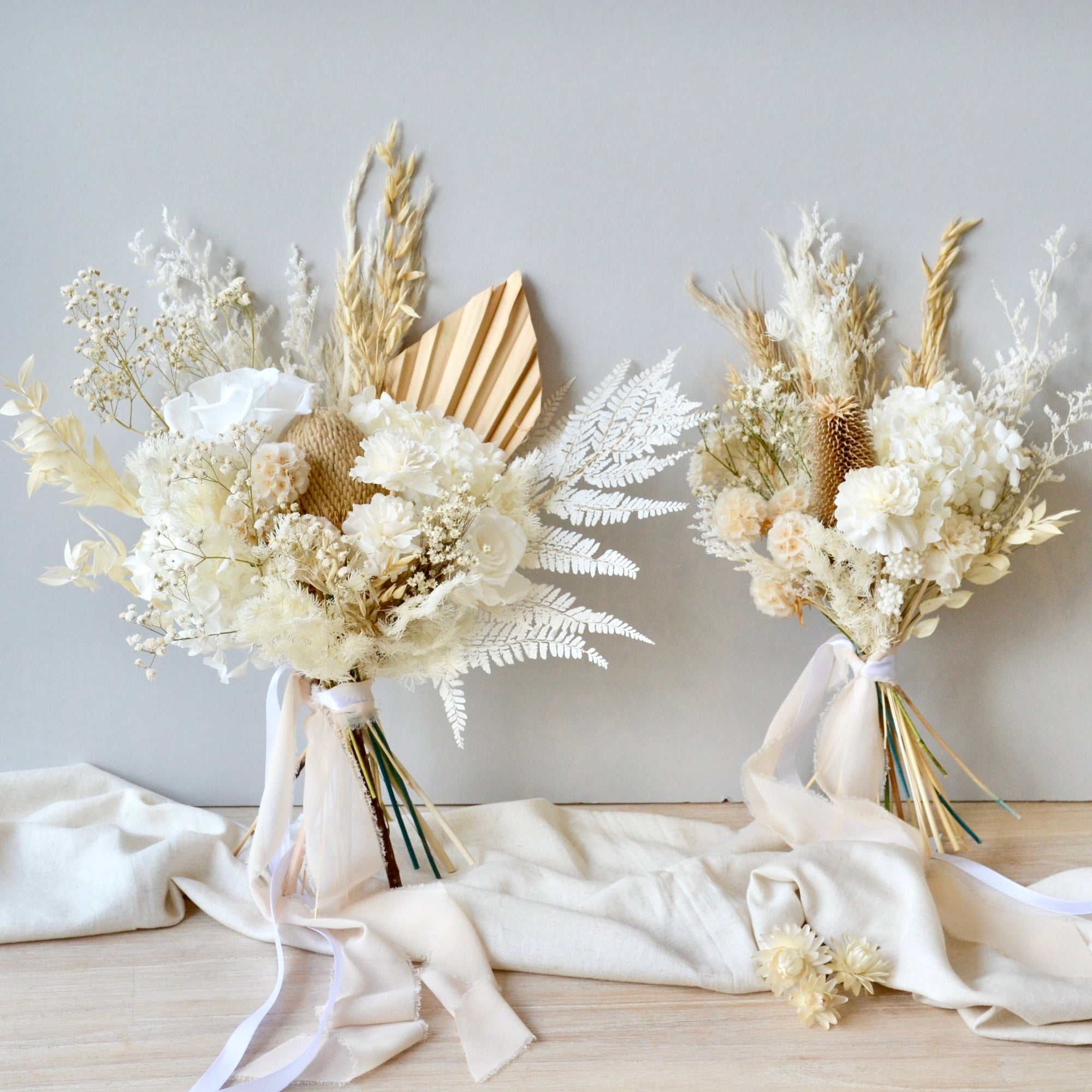 dried white wedding flowers
